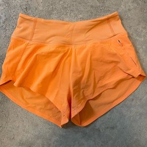 Outdoor Voices Hudson 2.5” Short